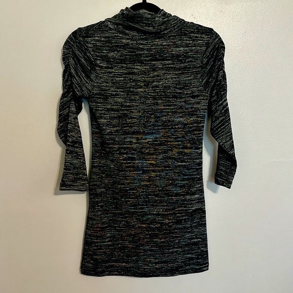 ROCK - Picture 4 of 4